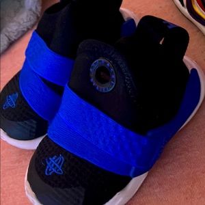 Toddler Nike huaraches